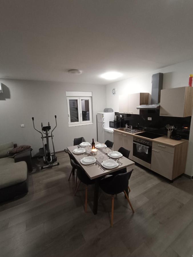 Apartament Nicol Split Zewnętrze zdjęcie